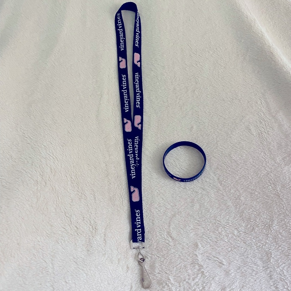 Vineyard Vines Set
